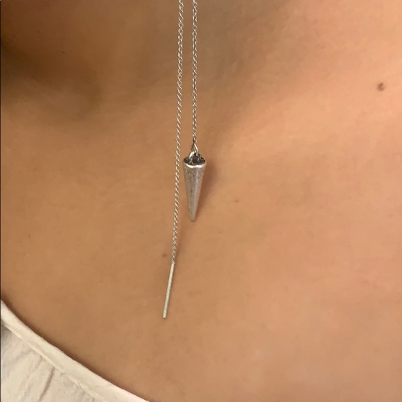 Unique earring. - Picture 3 of 4